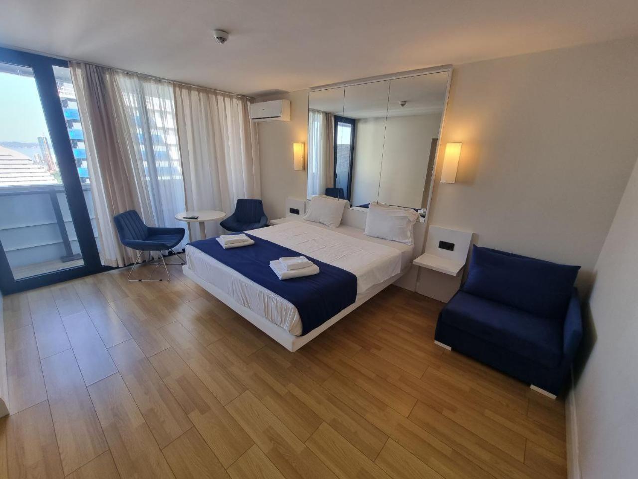 Orbi Apartments С Прекрасным Видом Batum Dış mekan fotoğraf